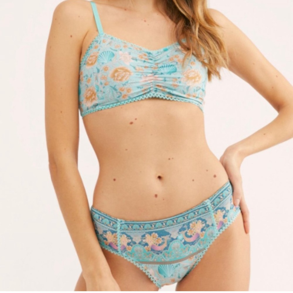 NWT Spell Seashell Bralette and Bloomers in Seafoam S/XS